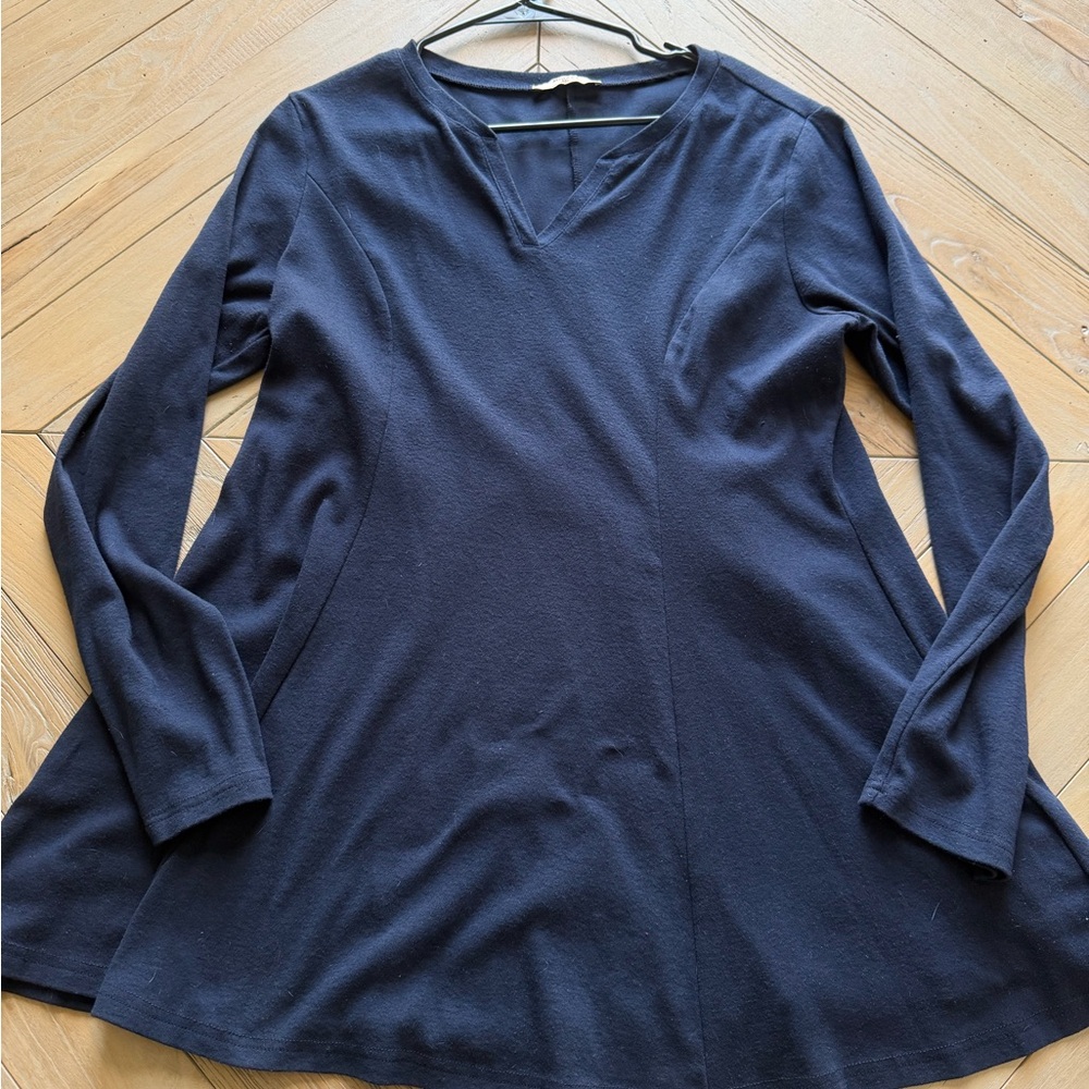 Elegant Boho Flare Navy V-Neck Women's Top